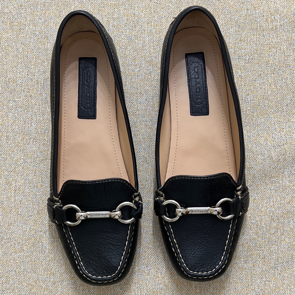 ❤️ Coach Eve Black Leather Chain Loafers